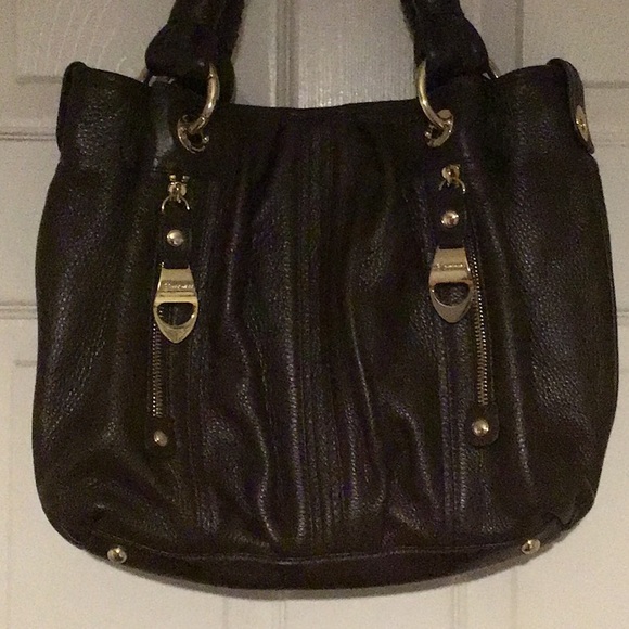 B. Makowsky handbag. - Picture 4 of 4